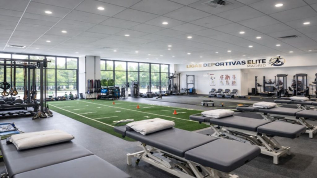 Clínica especializada en rendimiento y nutrición para futbolistas en España.